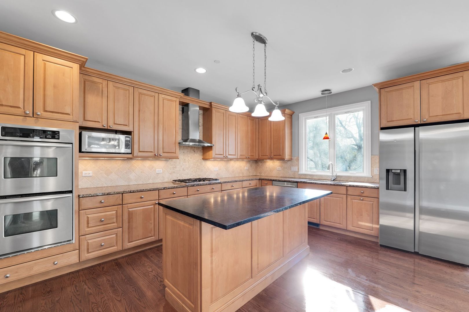 141 Walnut Street Property Photo 10