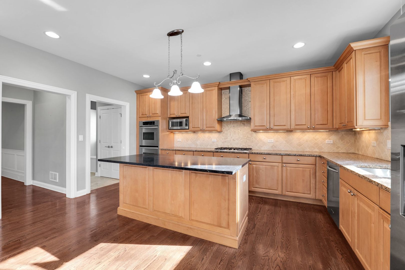 141 Walnut Street Property Photo 11