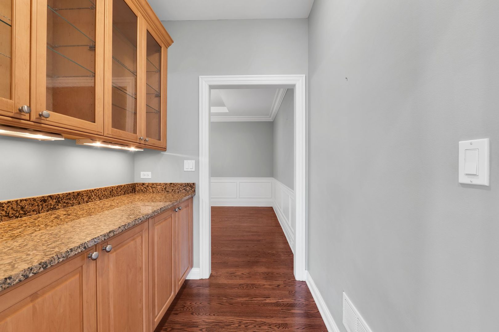 141 Walnut Street Property Photo 12