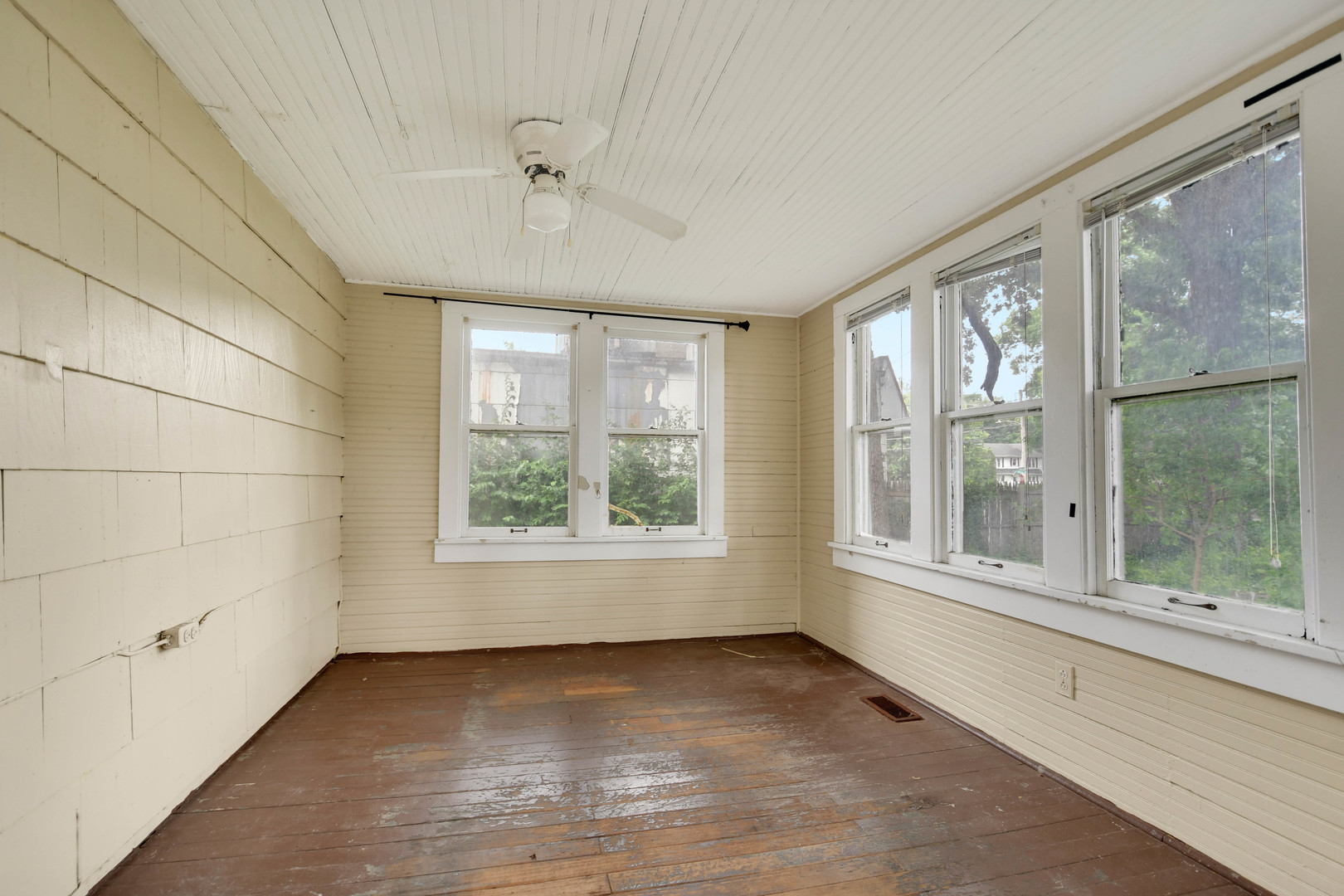 1408 E Washington Street Property Photo 11
