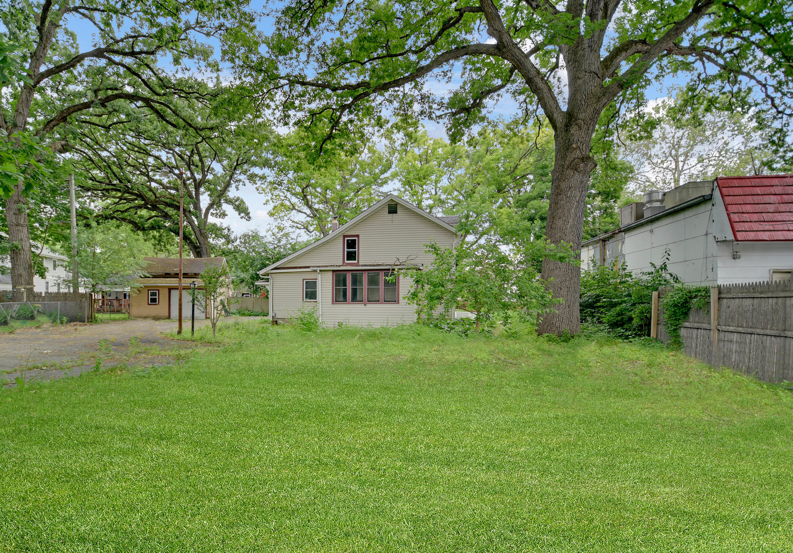 1408 E Washington Street Property Photo 19