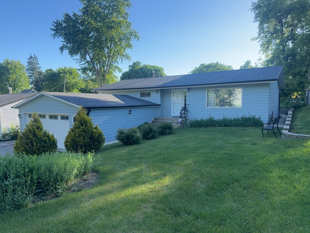 3829 EASTWAY Drive Property Photo 1