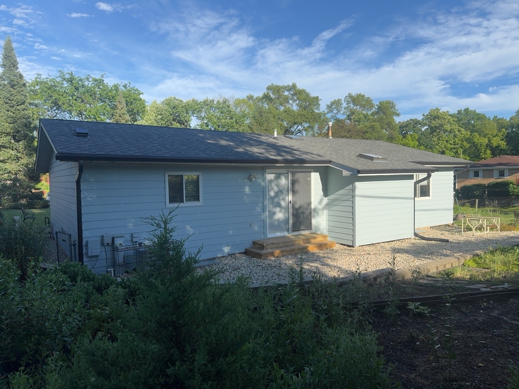 3829 Eastway Drive Property Photo 4