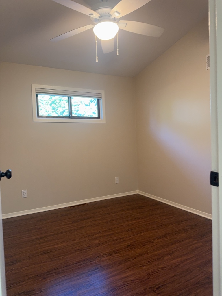 3829 Eastway Drive Property Photo 19