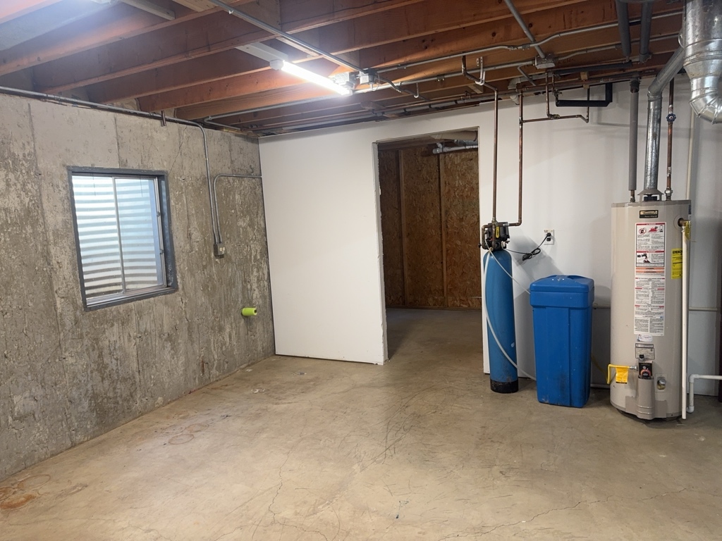 3829 Eastway Drive Property Photo 27
