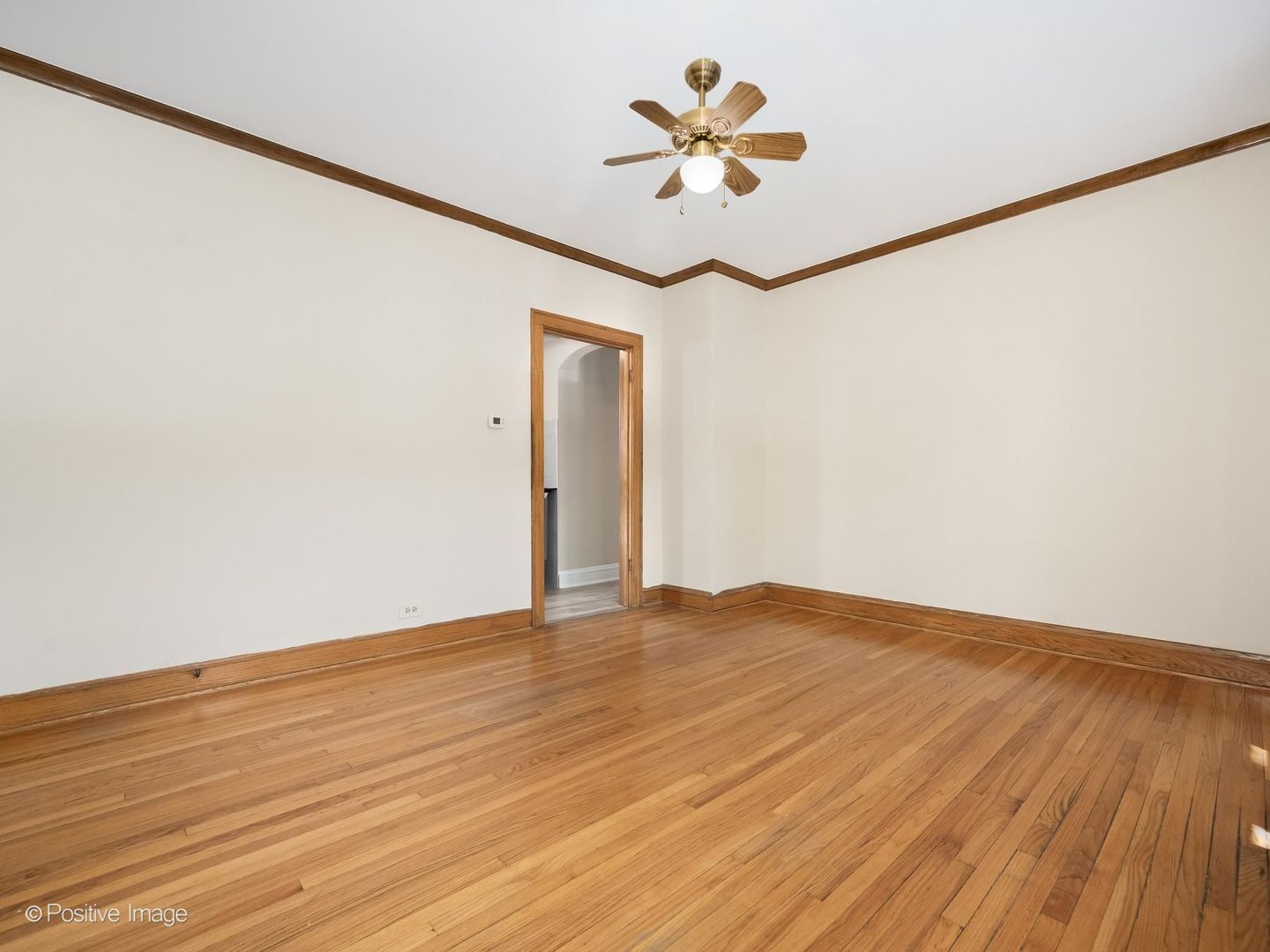 5434 W Wellington Avenue Property Photo 14