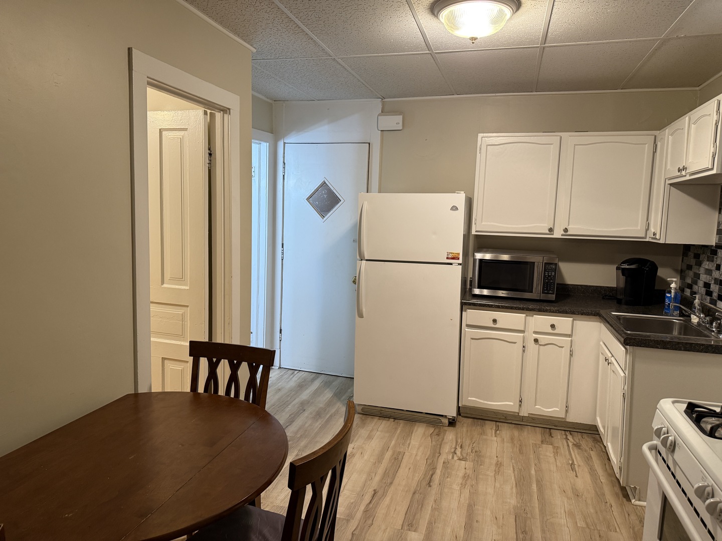 3241 S Parnell Avenue Property Photo 12