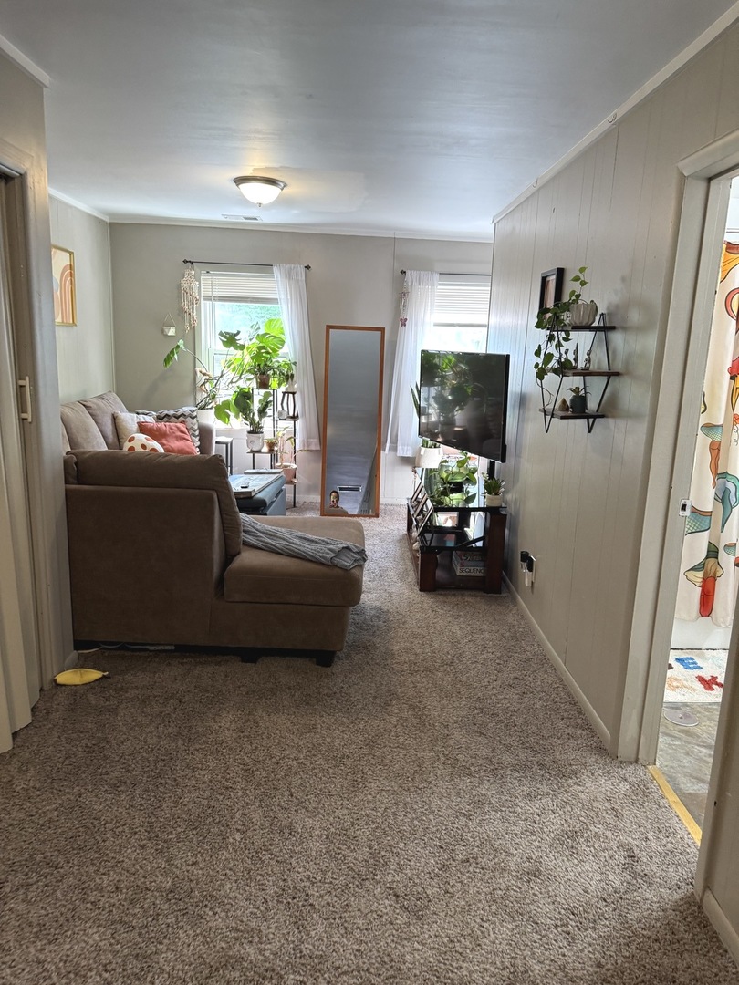 3241 S Parnell Avenue Property Photo 15