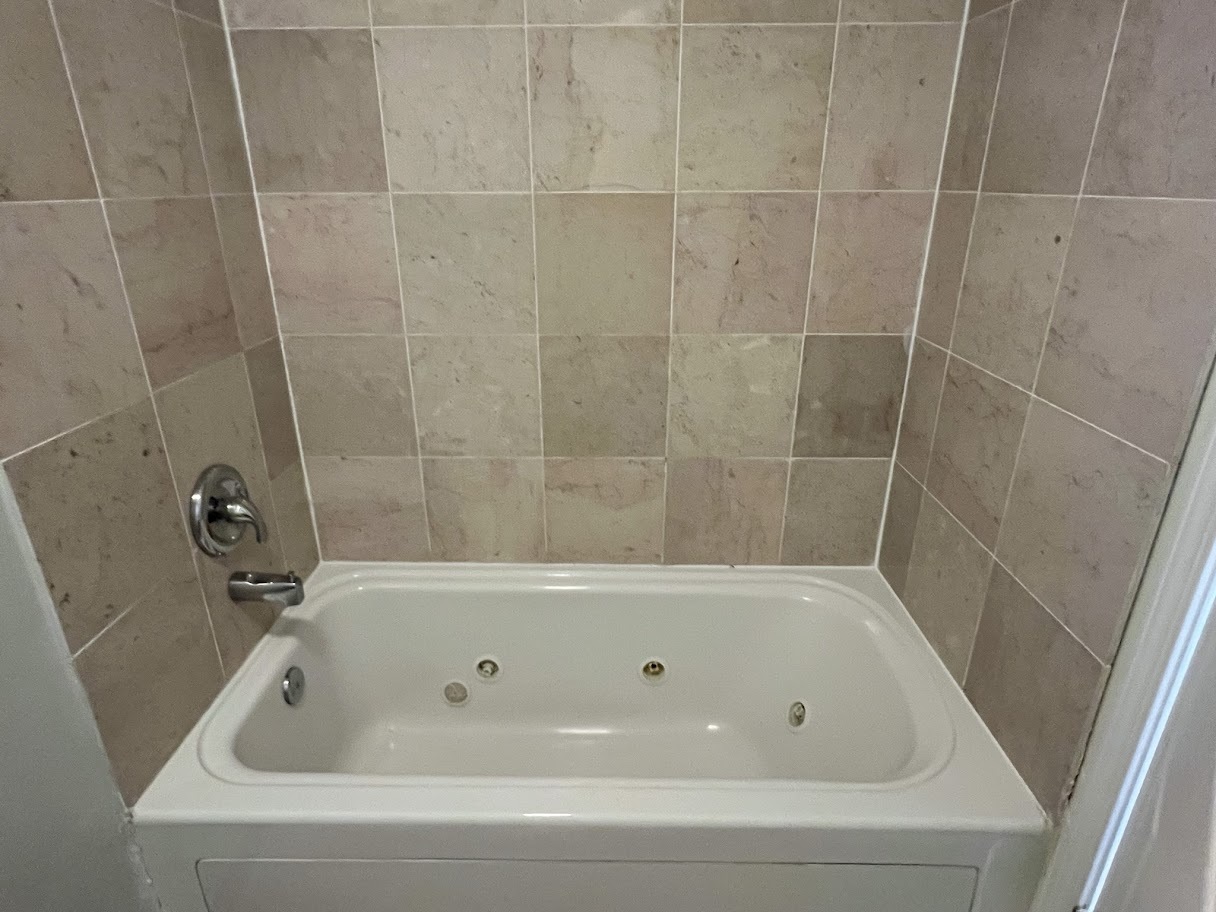 6507 N Hamilton Avenue 4s Property Photo 9