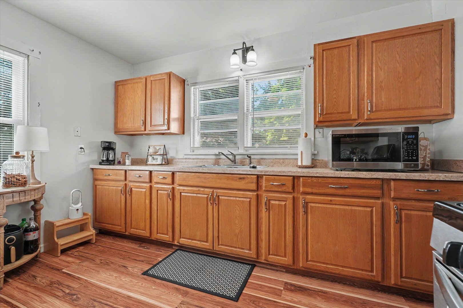 219 E 4th Street Property Photo 10