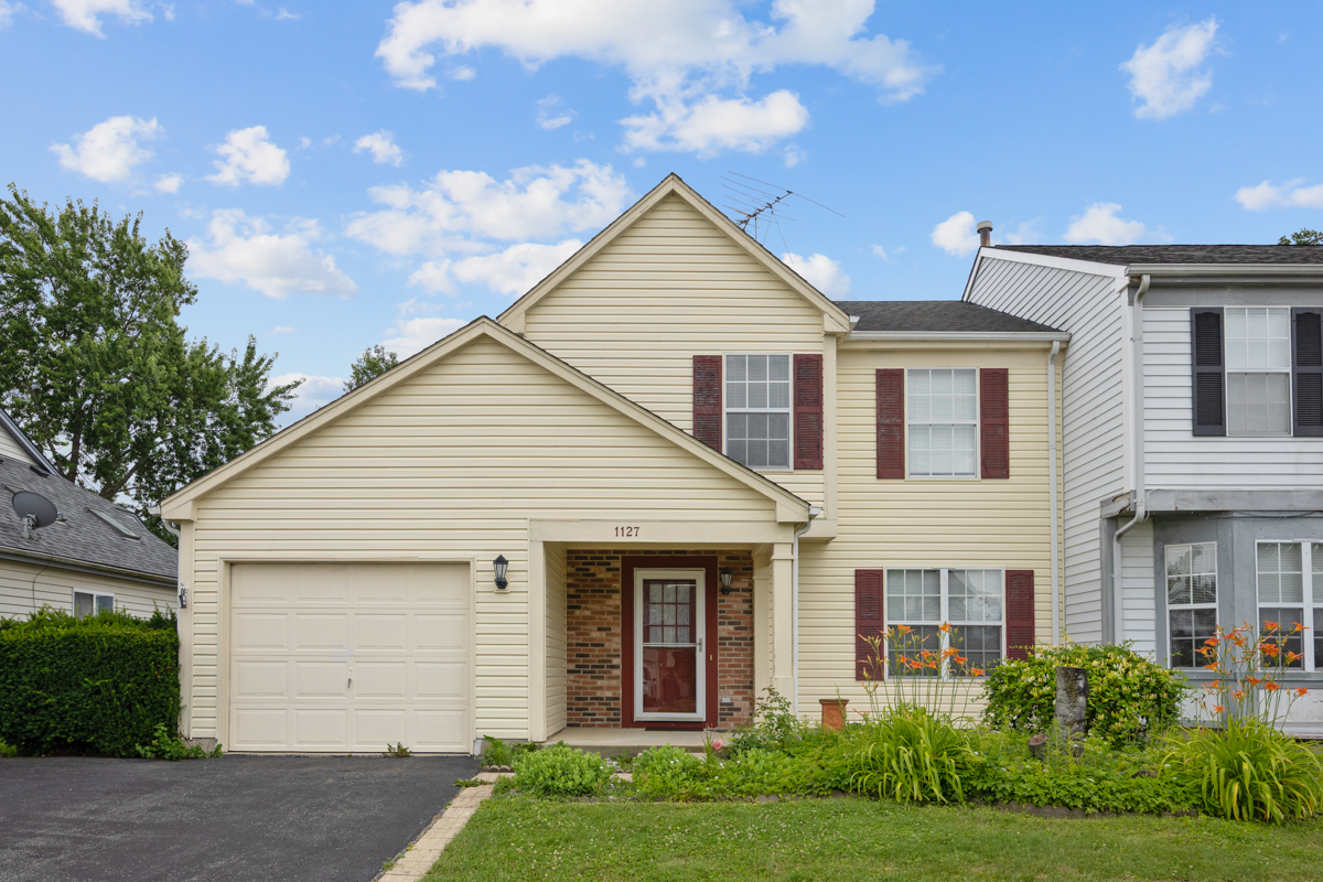 1127 Ashbrook Drive Property Photo 1