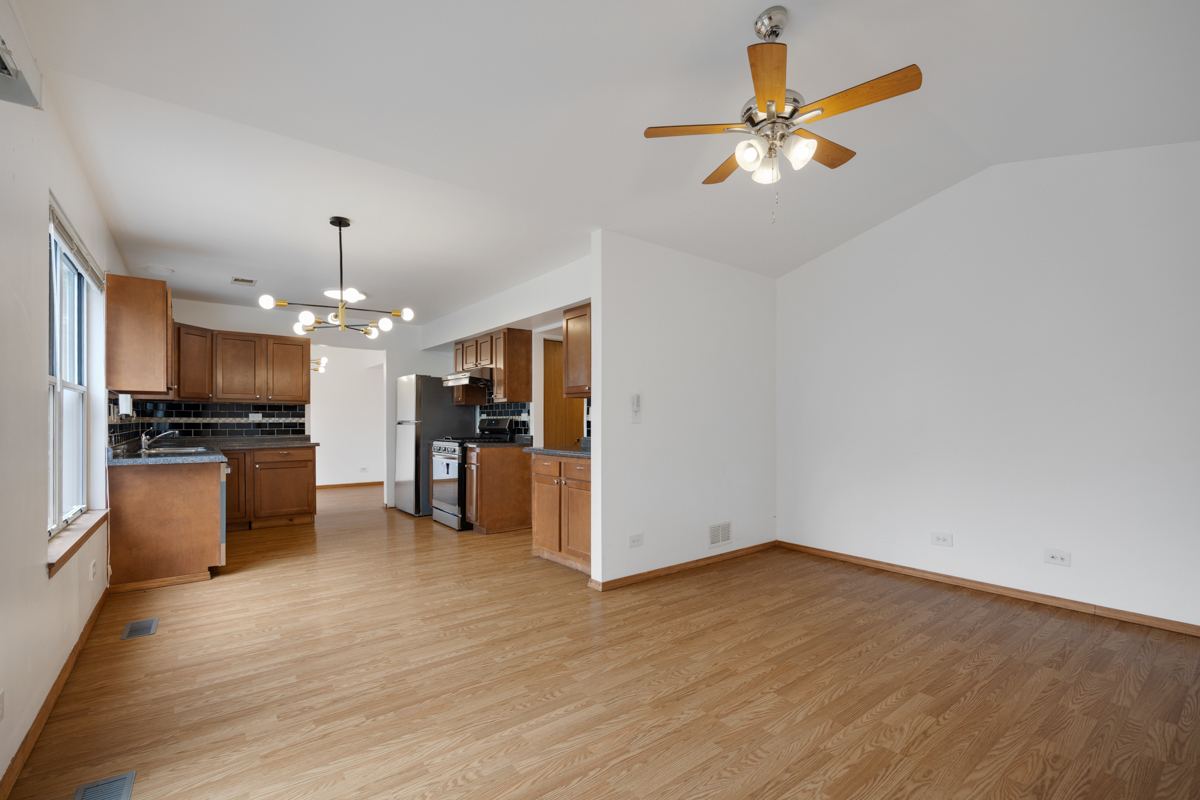 1127 Ashbrook Drive Property Photo 14