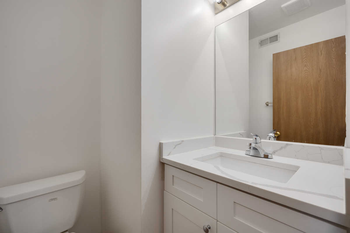 1127 Ashbrook Drive Property Photo 15