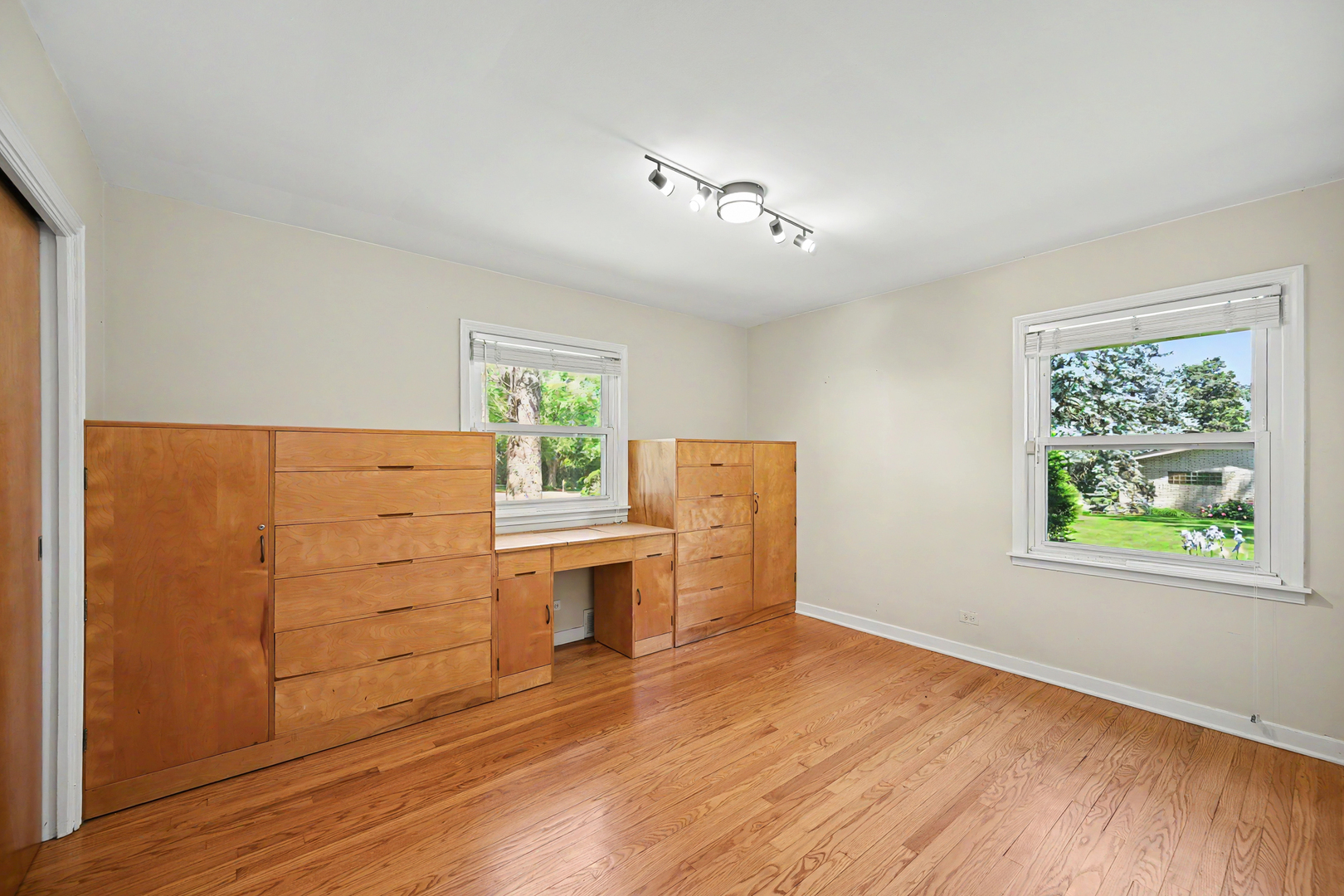 325 Lambert Road Property Photo 18