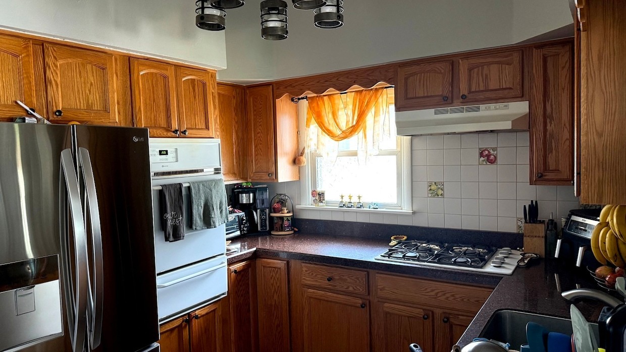 181 Rose Street Property Photo 3