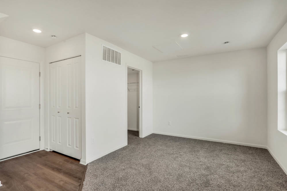 2666 Arrowhead Drive Property Photo 4