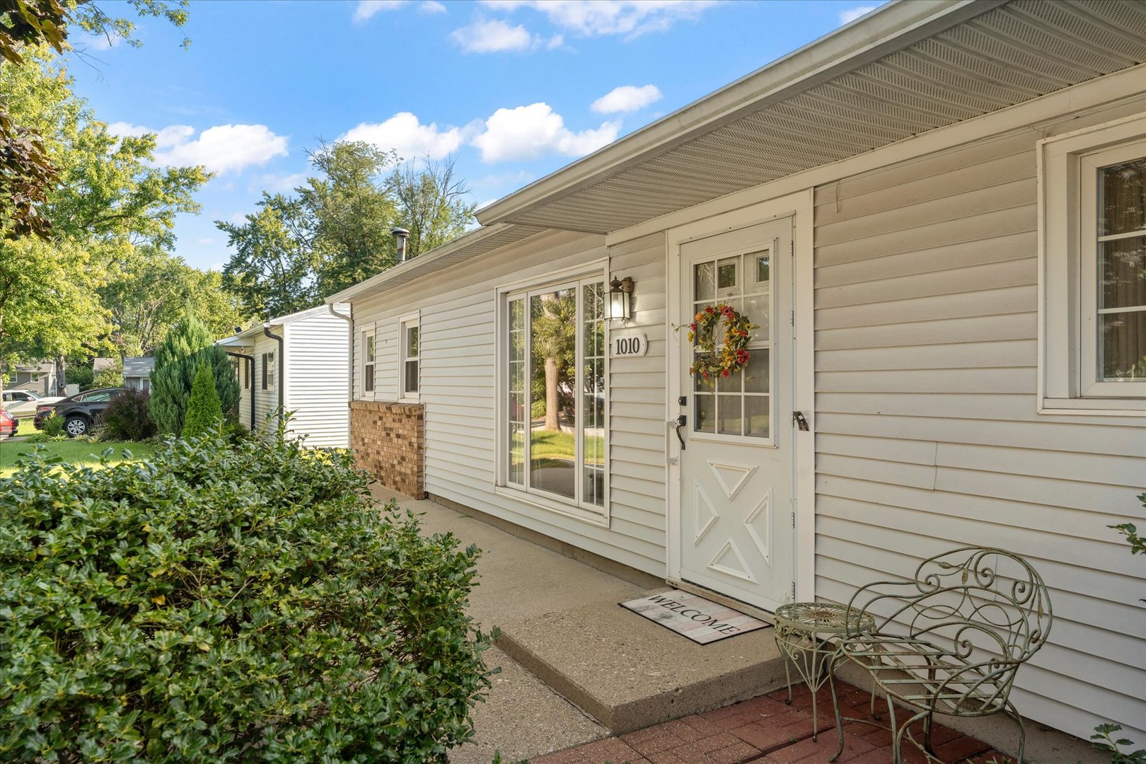 1010 Scottsdale Drive Property Photo 4