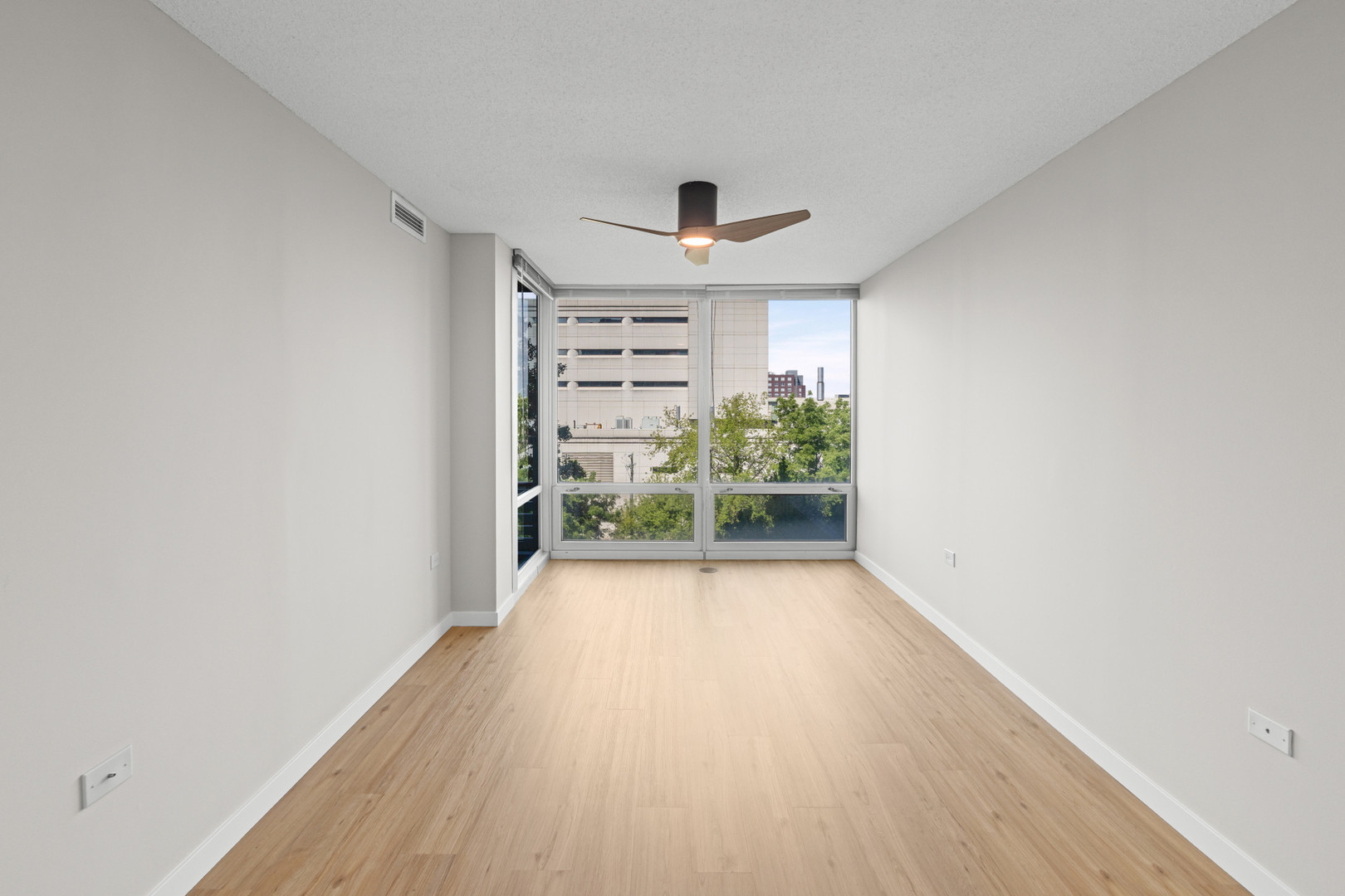 800 Elgin Road 718 Property Photo 20