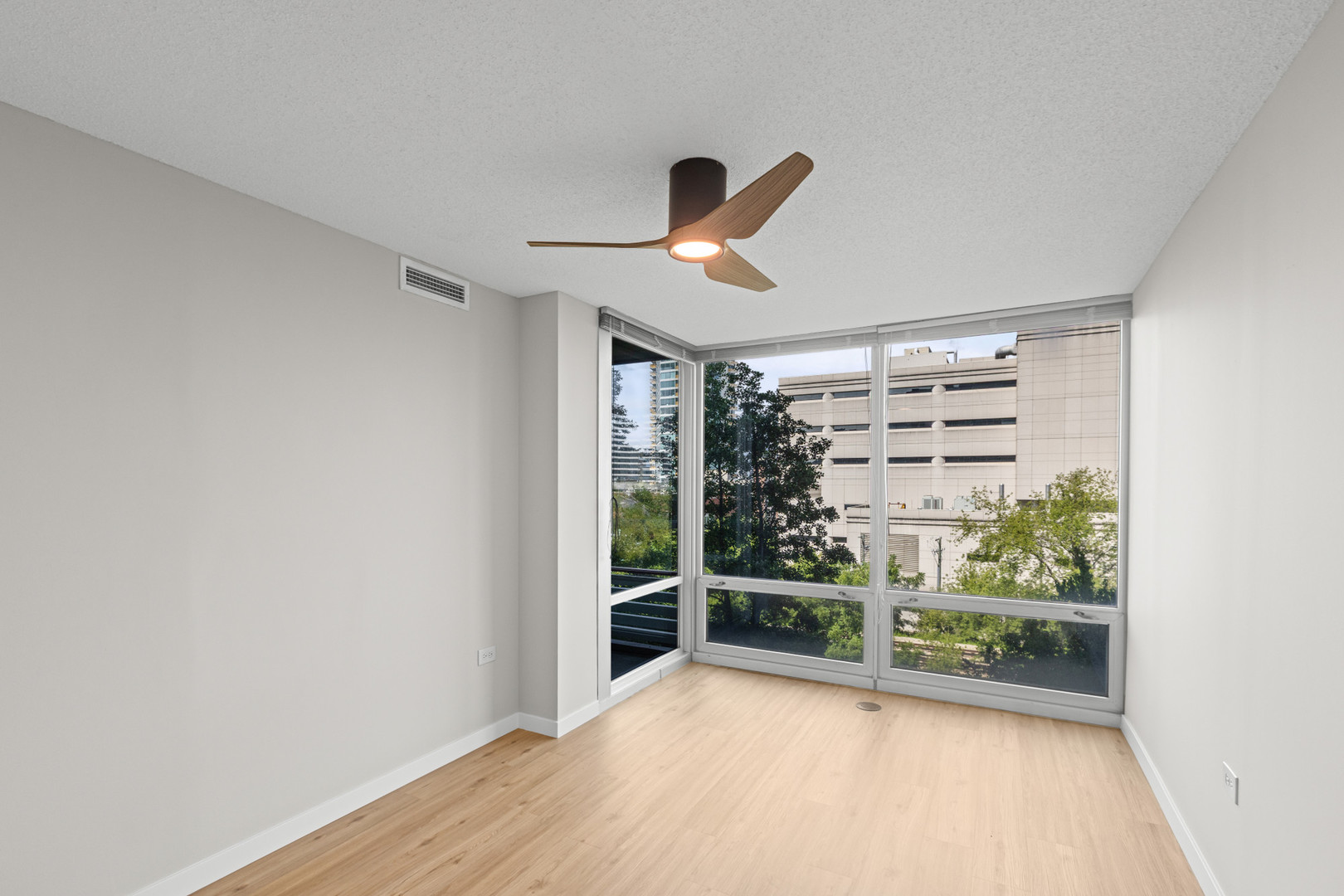 800 Elgin Road 718 Property Photo 21