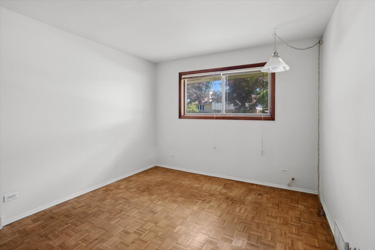 460 W Kathleen Drive Property Photo 12