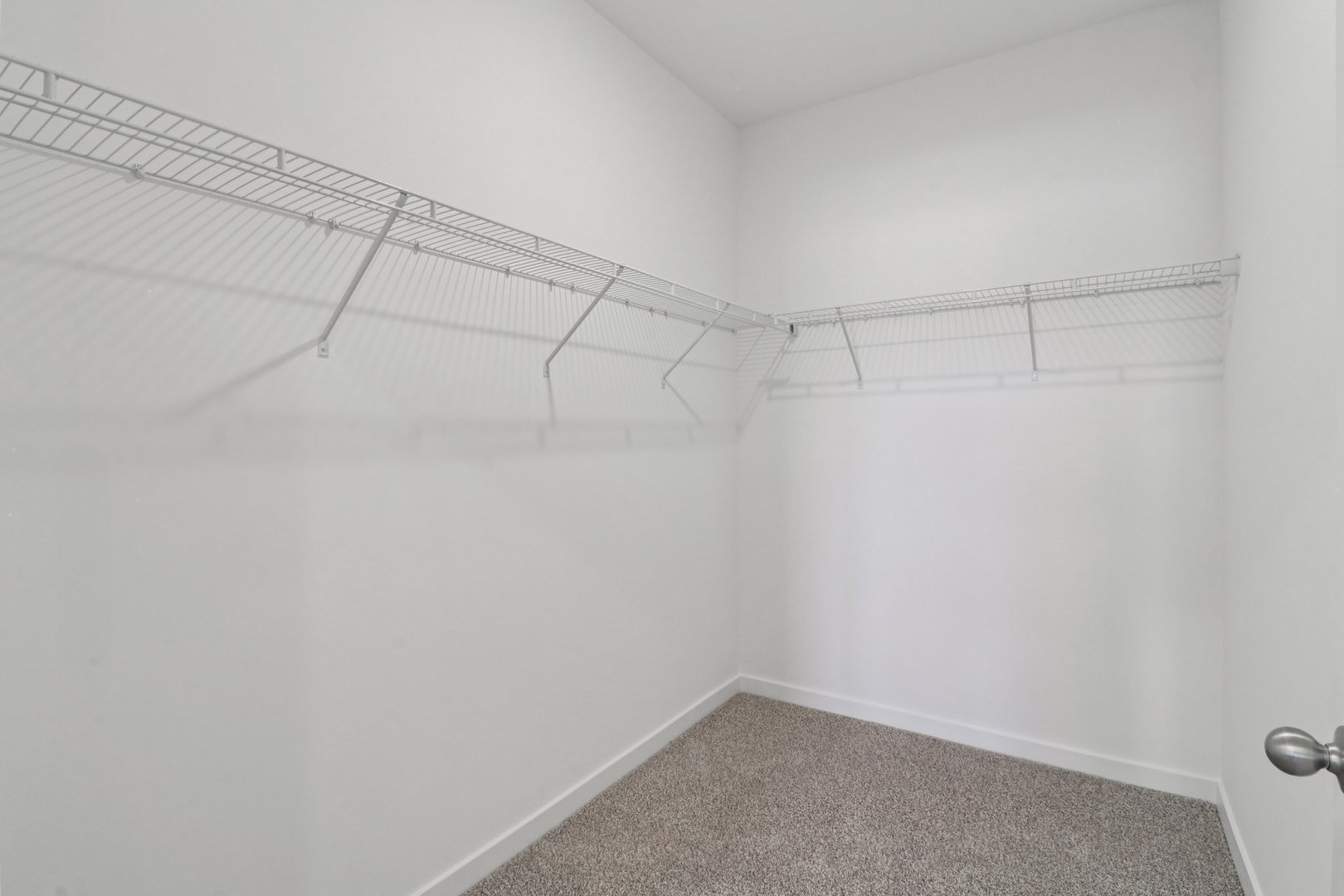 2437 Glacier Street Property Photo 17