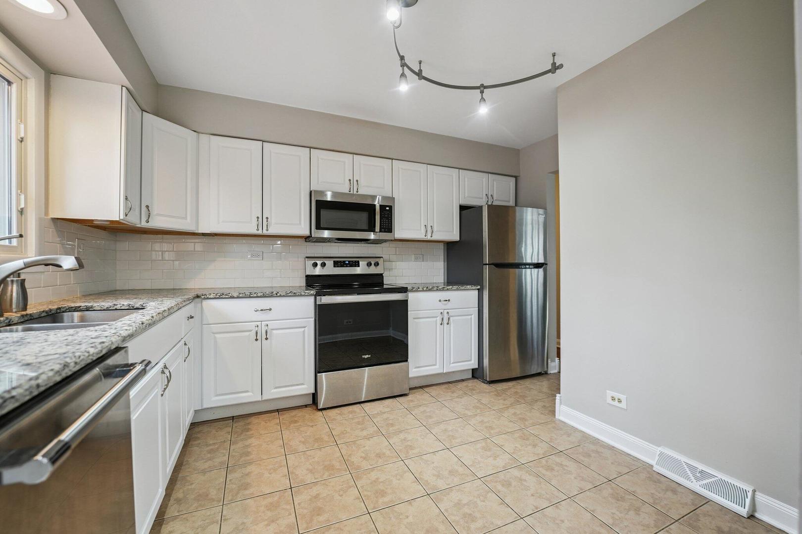 311 Harding Avenue Property Photo 10