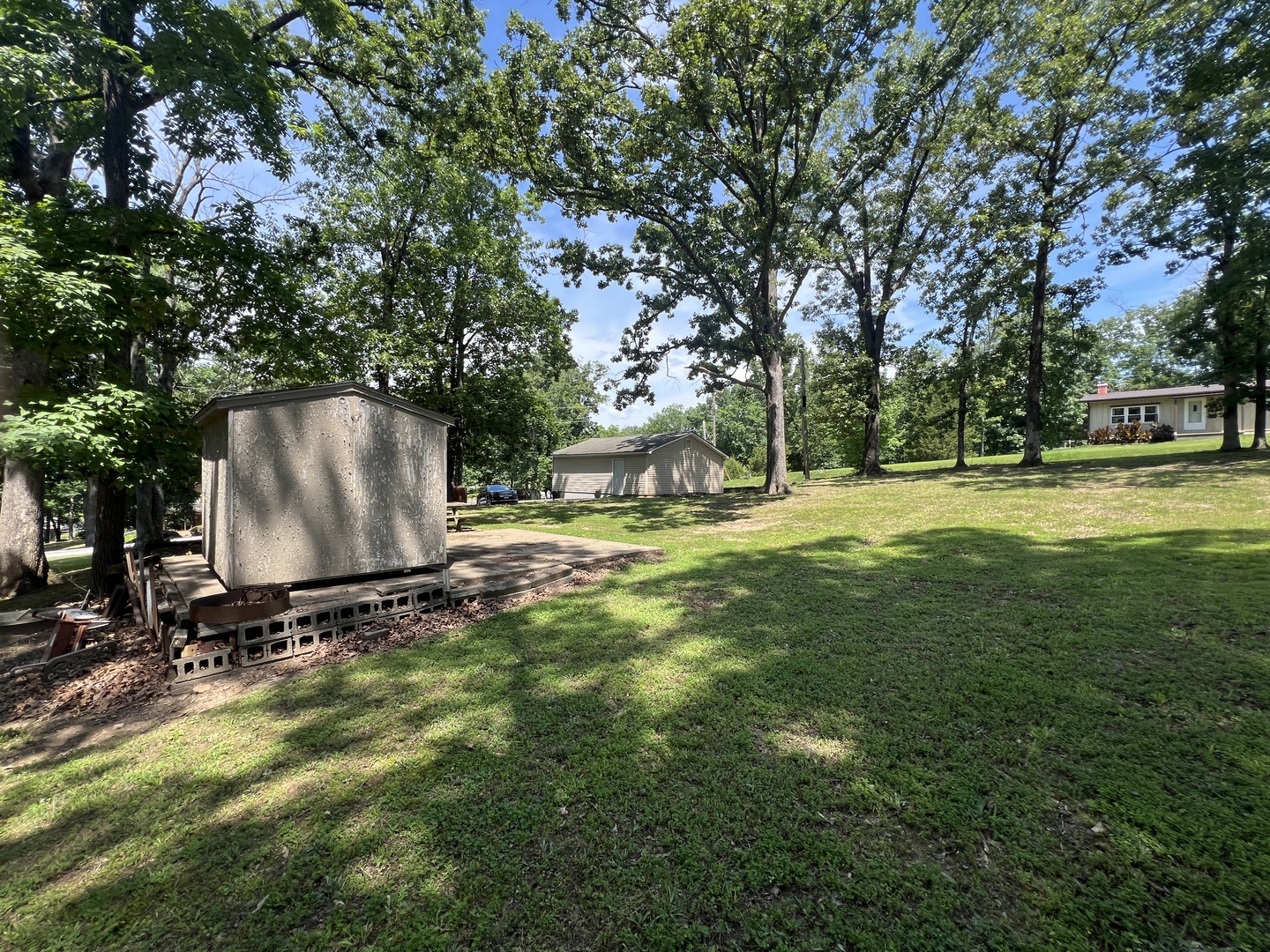 12808 N Shoreland Drive Property Photo 8