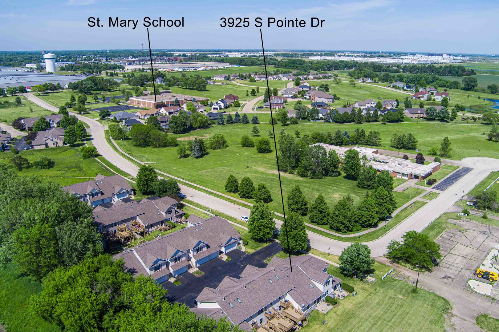 3925 South Pointe Drive B Property Photo 4