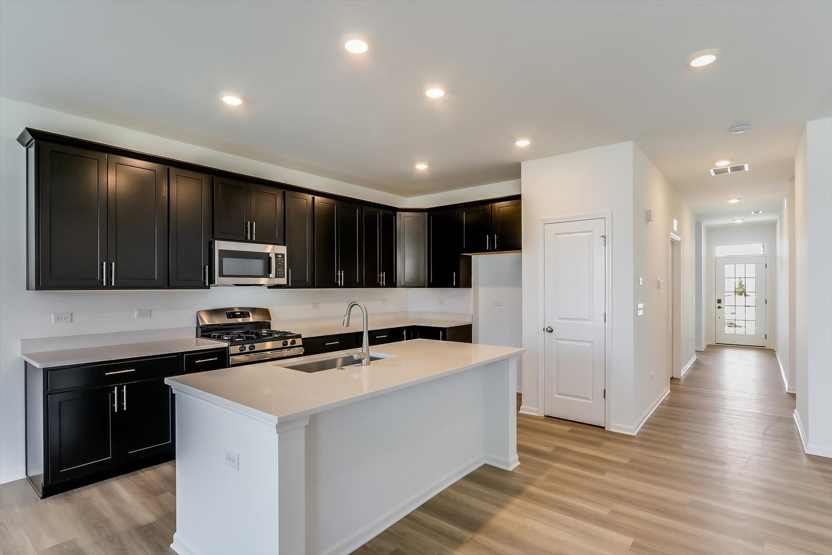 25521 W Alabaster Circle Property Photo 10