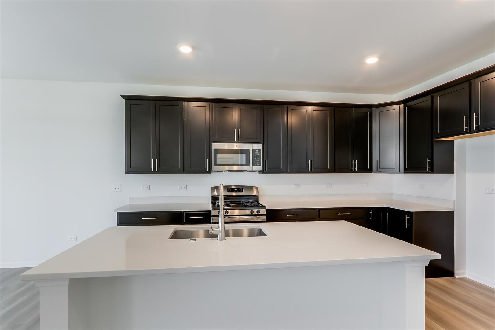 25521 W Alabaster Circle Property Photo 11