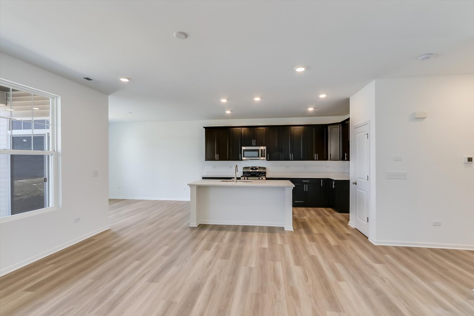25521 W Alabaster Circle Property Photo 18