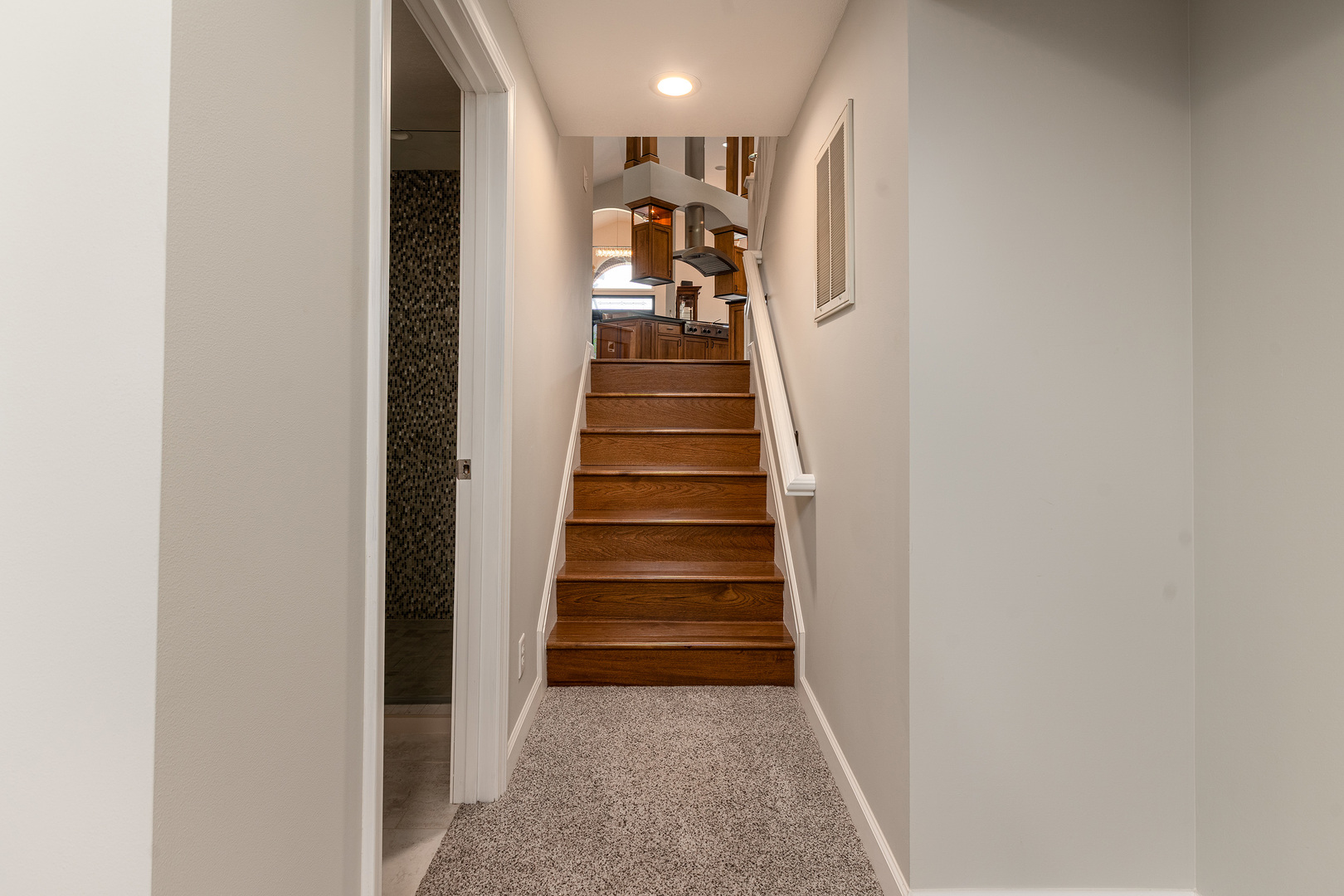 6414 Ava Road Property Photo 34