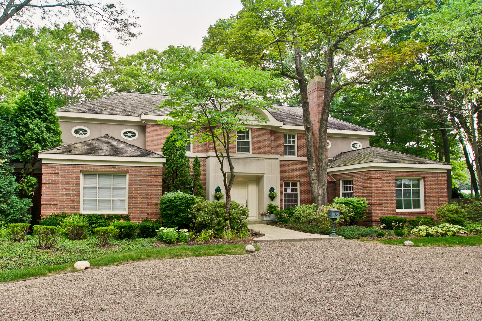 427 N Sheridan Road Property Photo 6