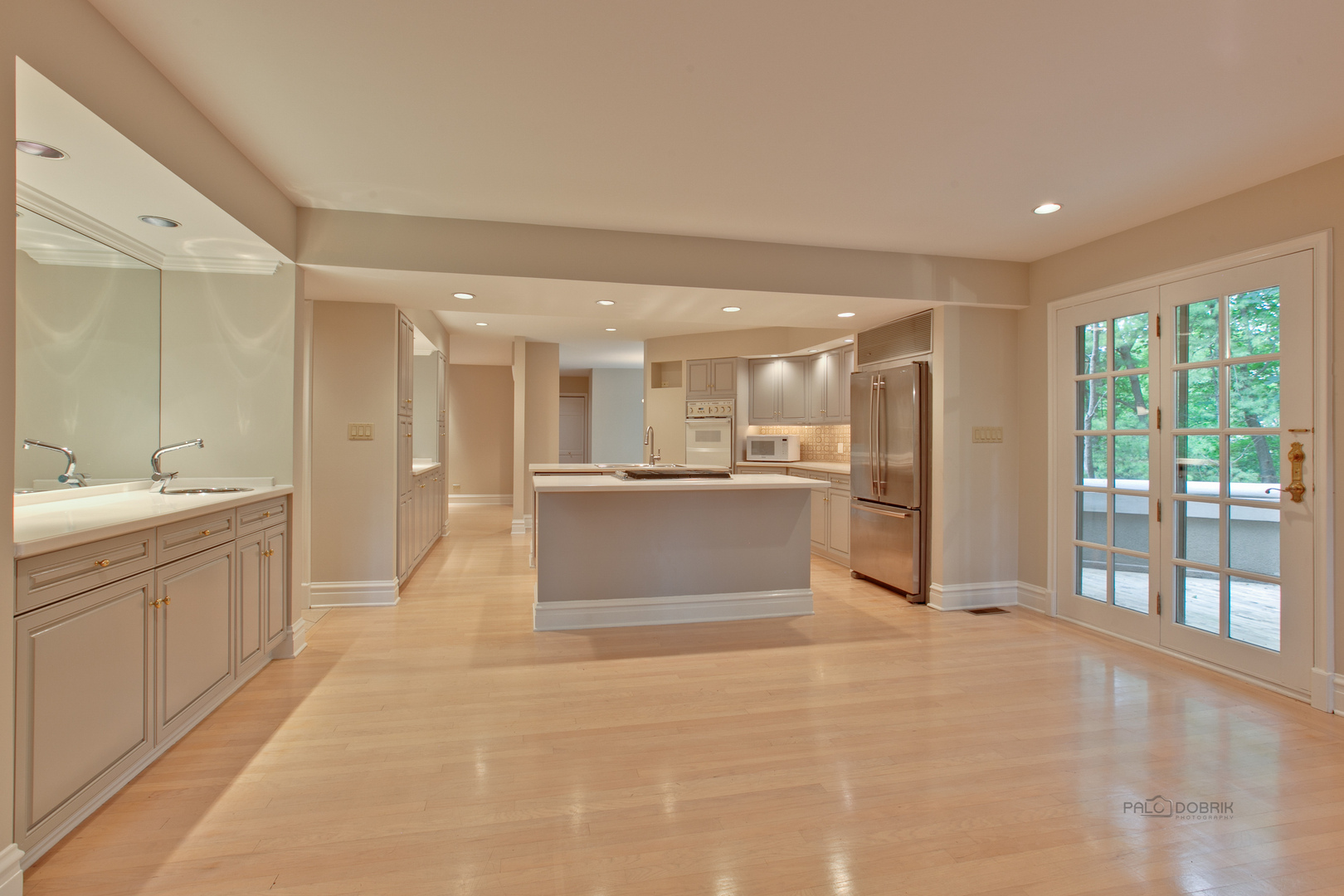 427 N Sheridan Road Property Photo 17