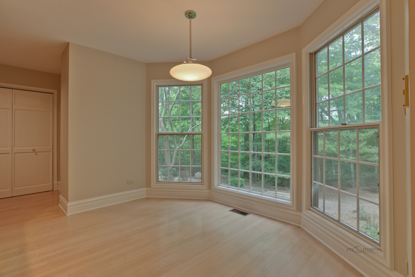 427 N Sheridan Road Property Photo 22