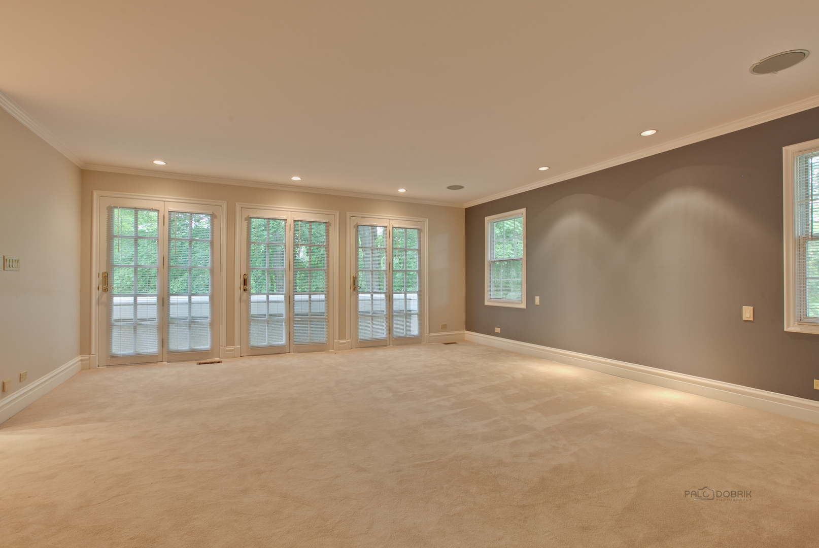 427 N Sheridan Road Property Photo 26