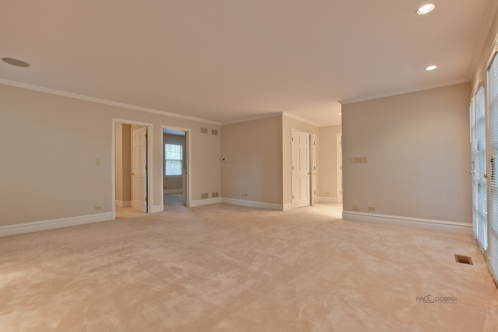 427 N Sheridan Road Property Photo 28