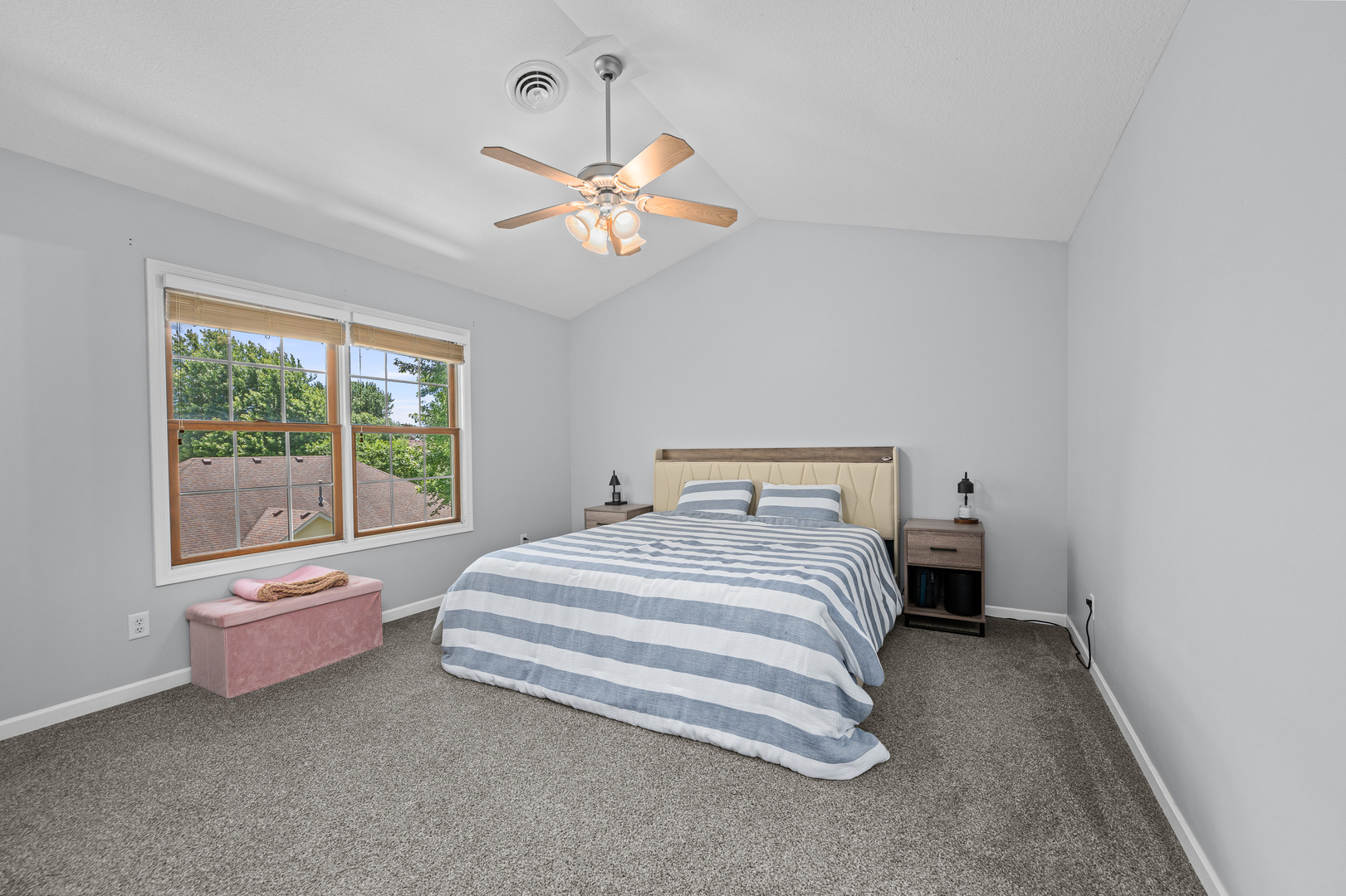 1198 Bridgeview Place Property Photo 26