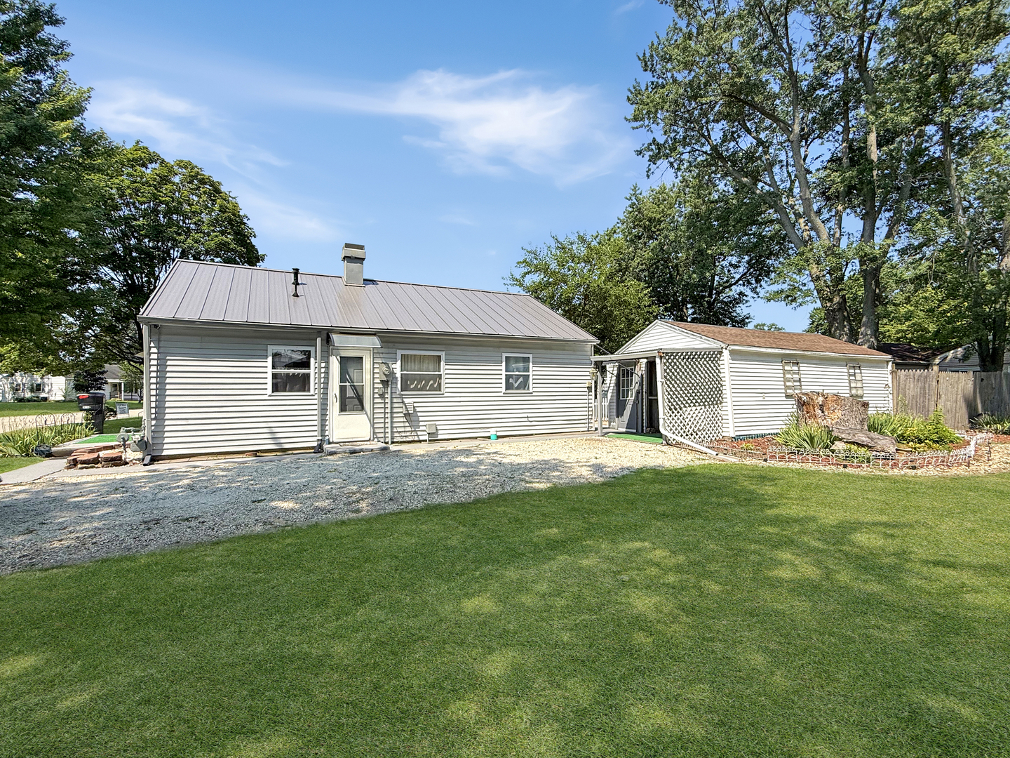 1357 Fairlawn Drive Property Photo 20