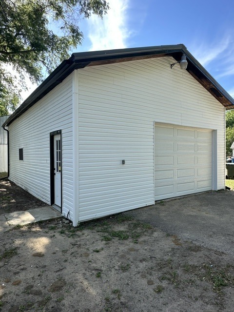 110 N Robert Drive Property Photo 7