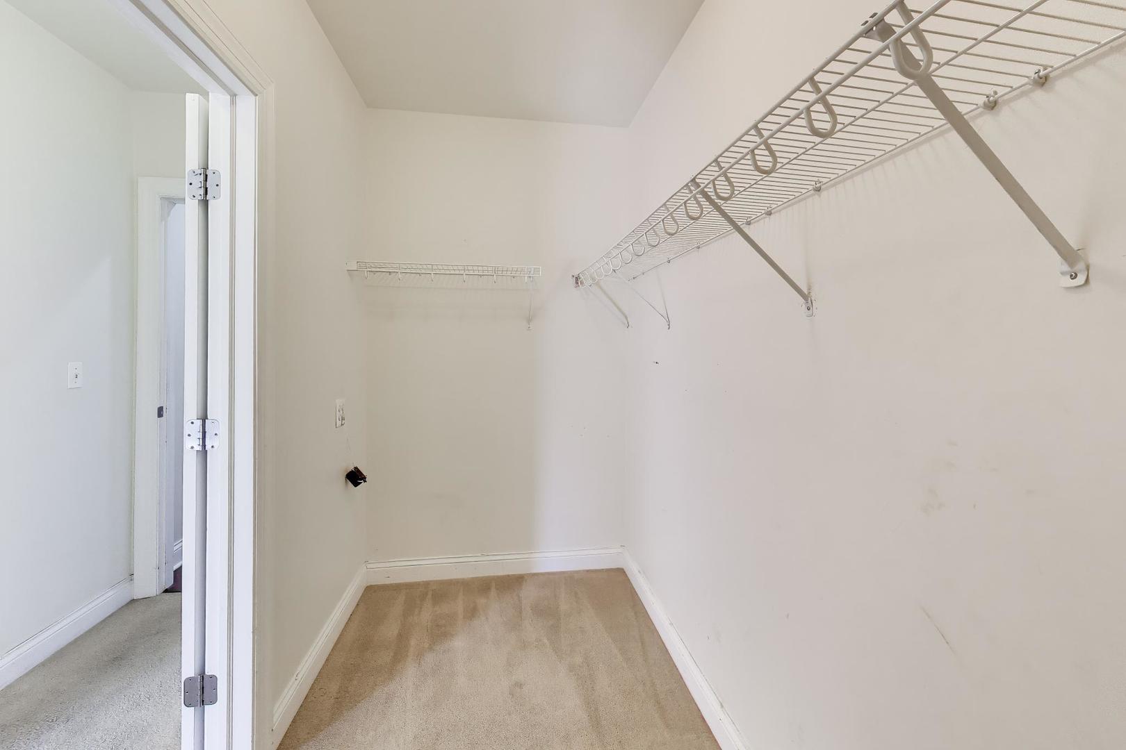 6835 S Cornell Avenue 2s Property Photo 15