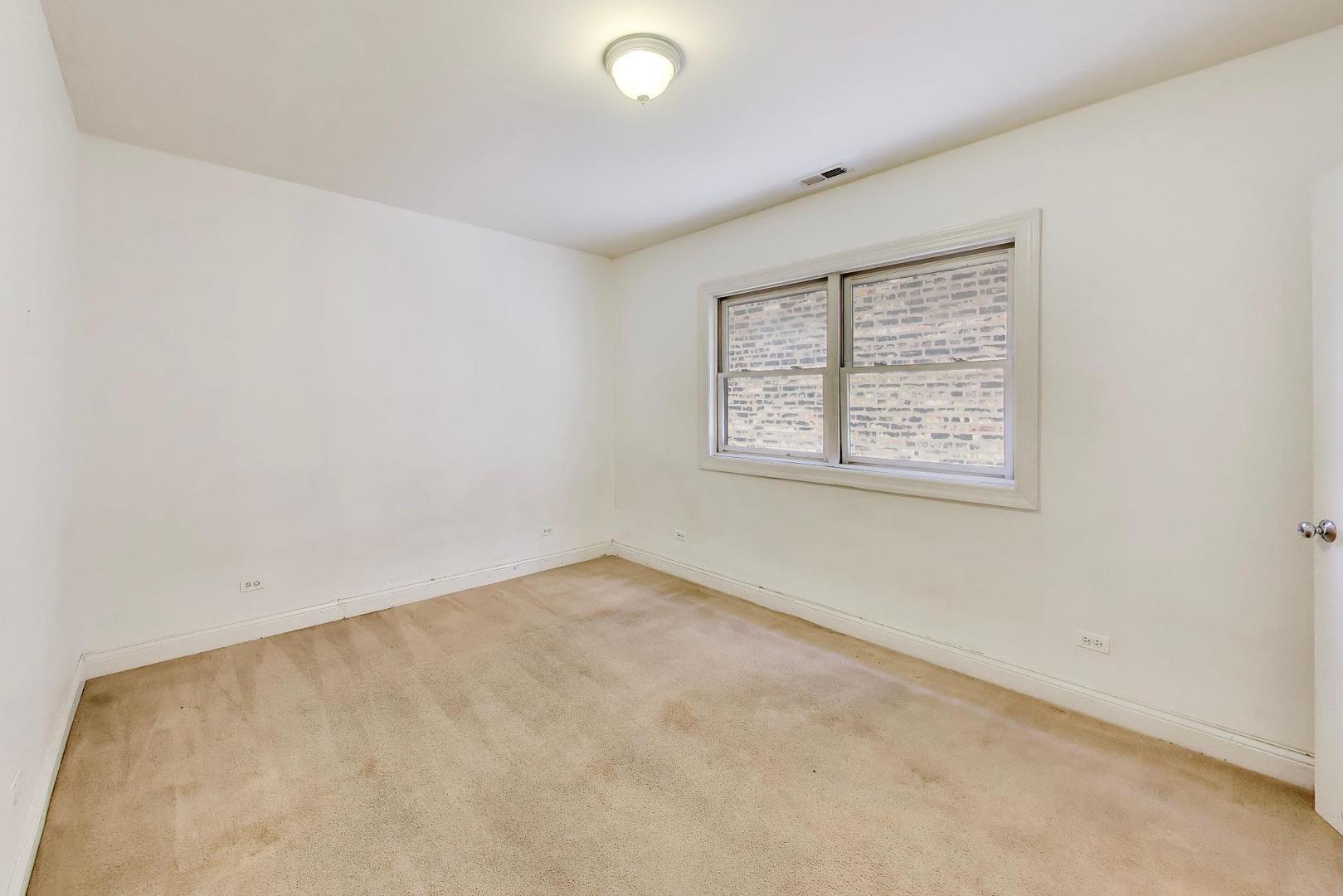 6835 S Cornell Avenue 2s Property Photo 18