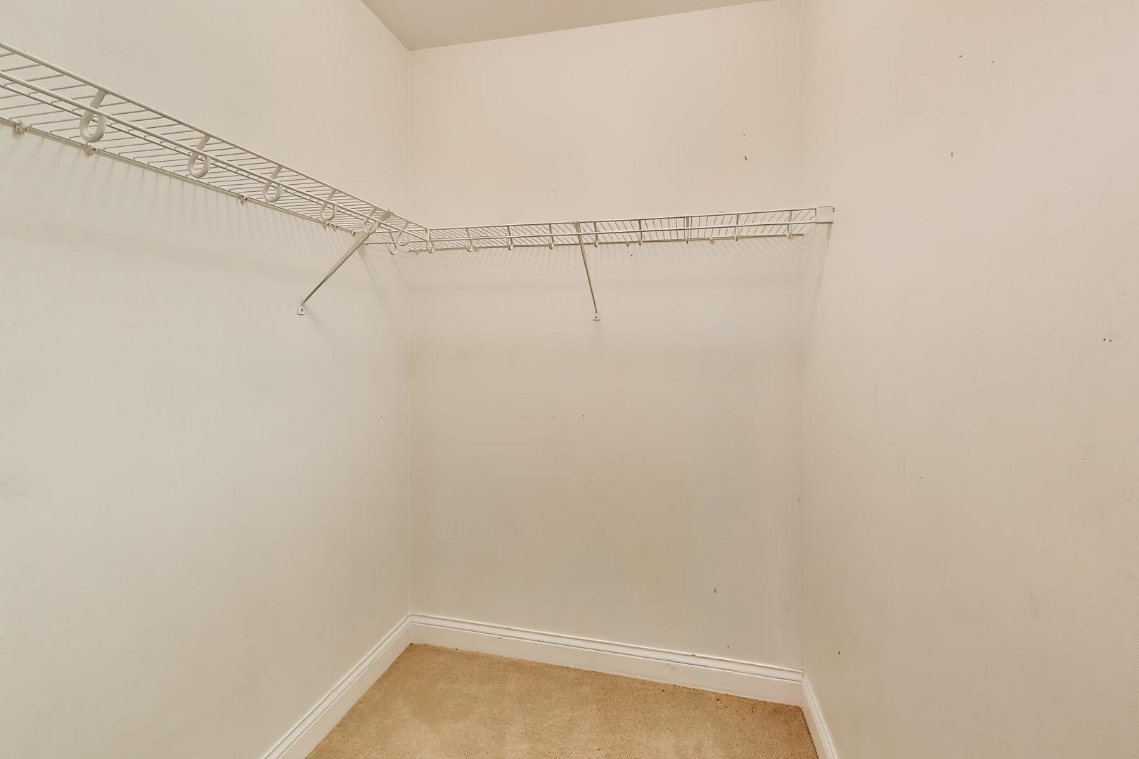6835 S Cornell Avenue 2s Property Photo 20