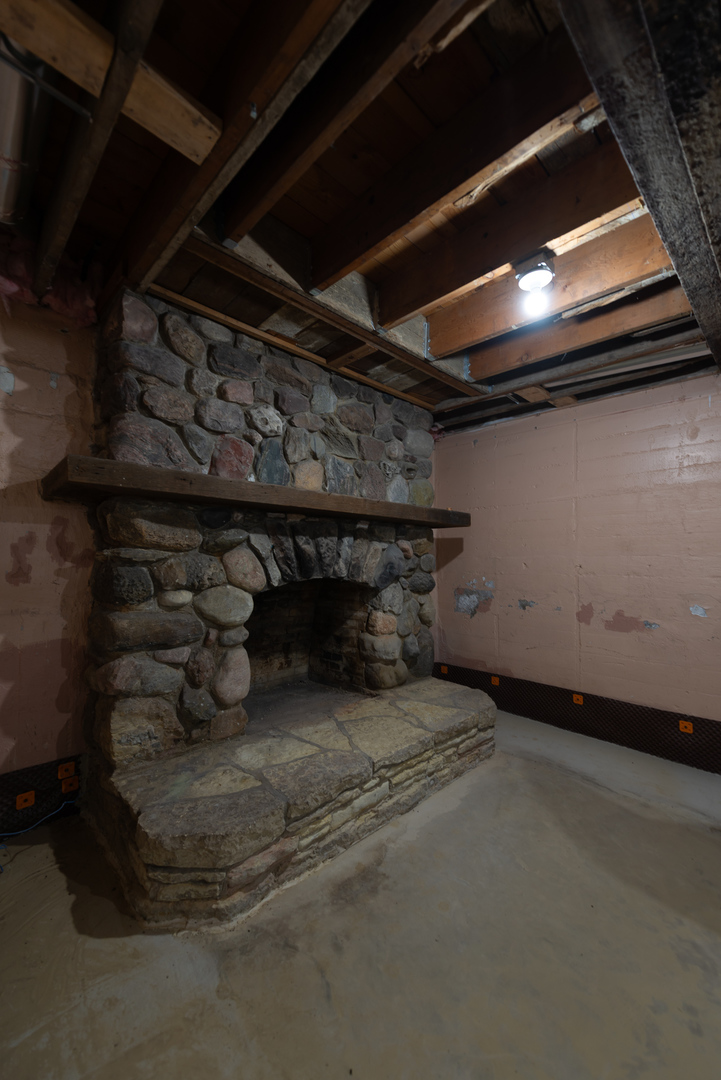 1045 N 5th Avenue Property Photo 57