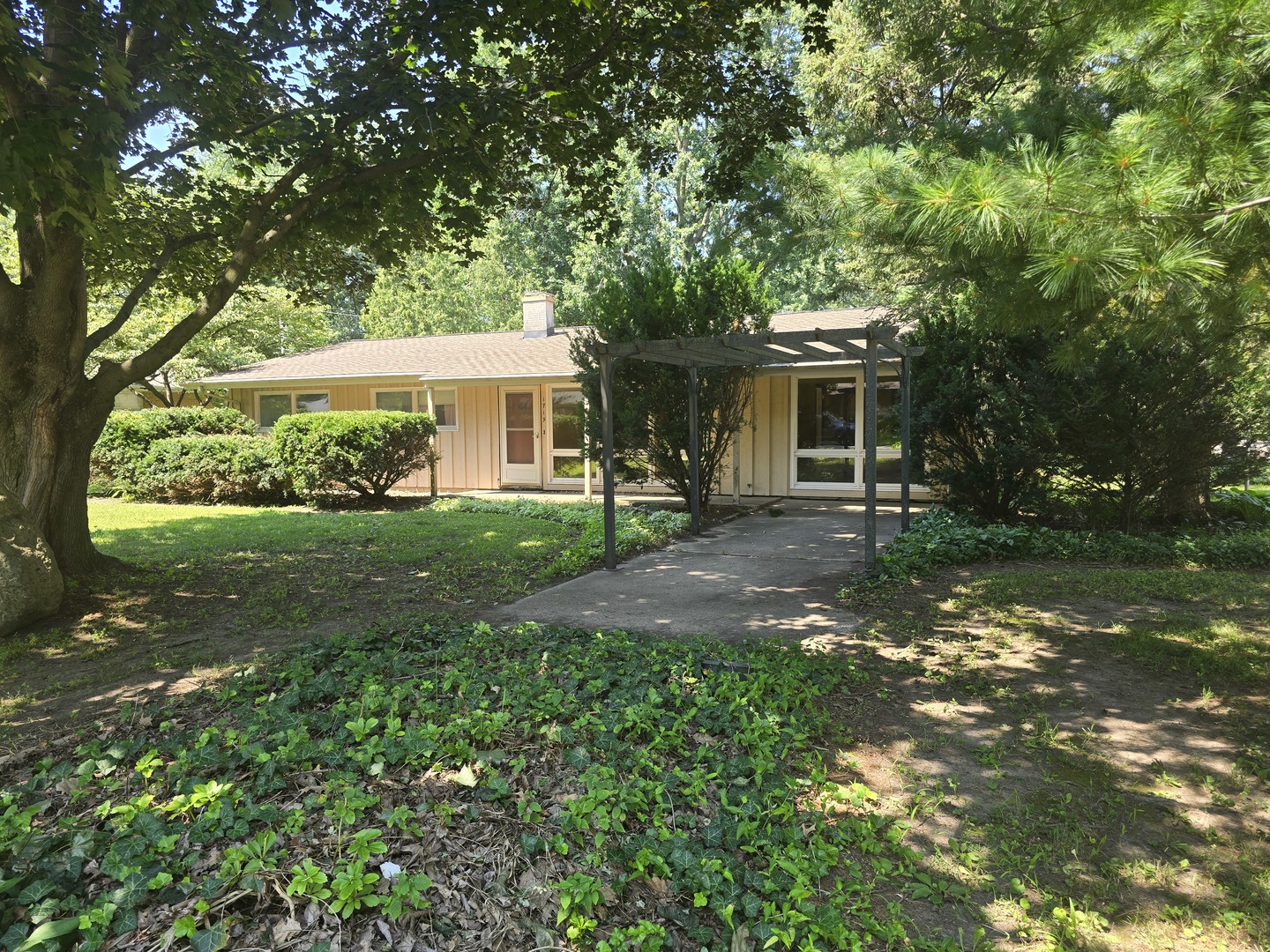 1719 Mcdonald Drive Property Photo 2