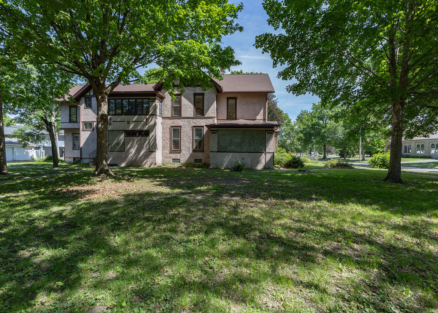 728 21st Street Property Photo 2