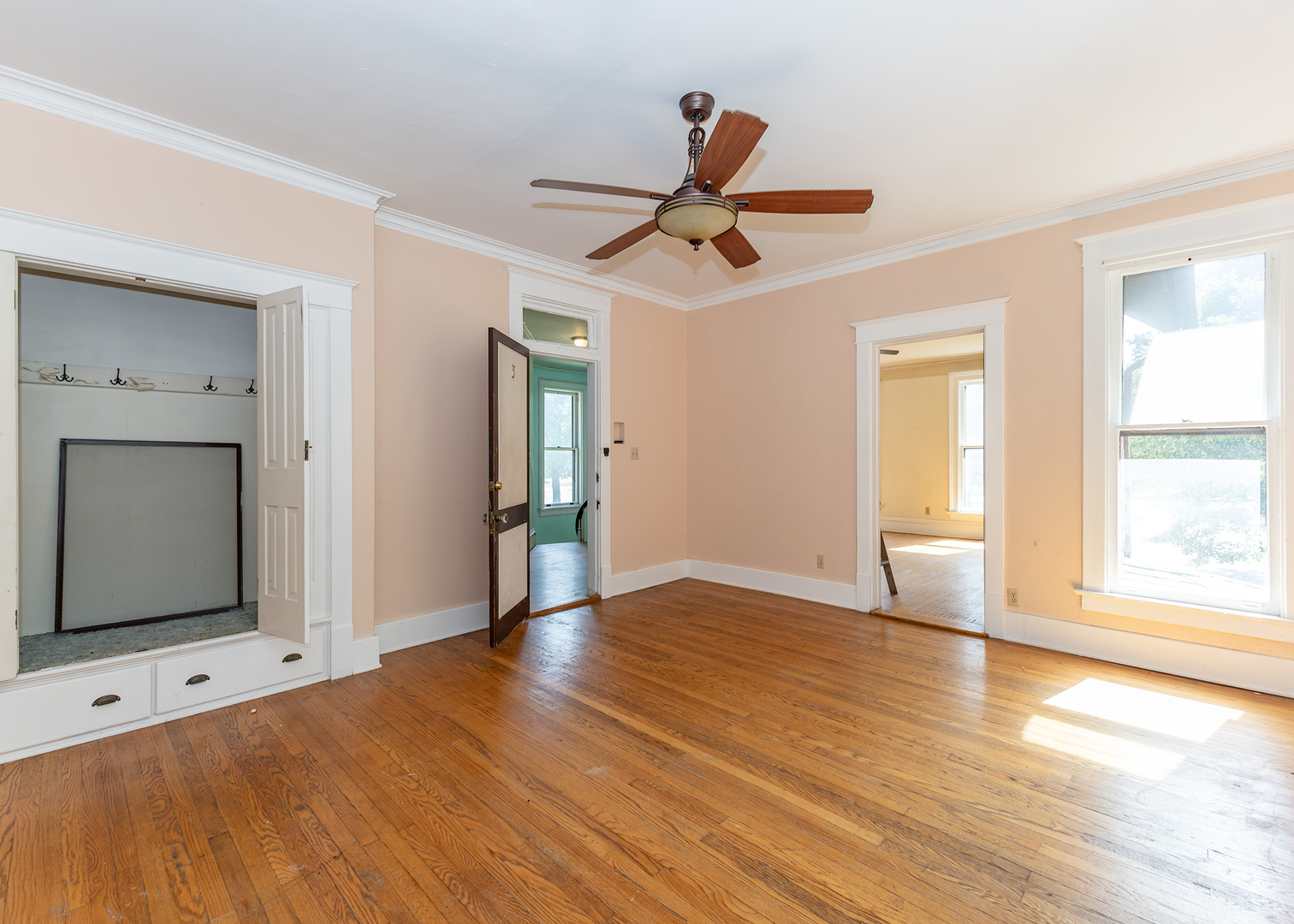 728 21st Street Property Photo 29