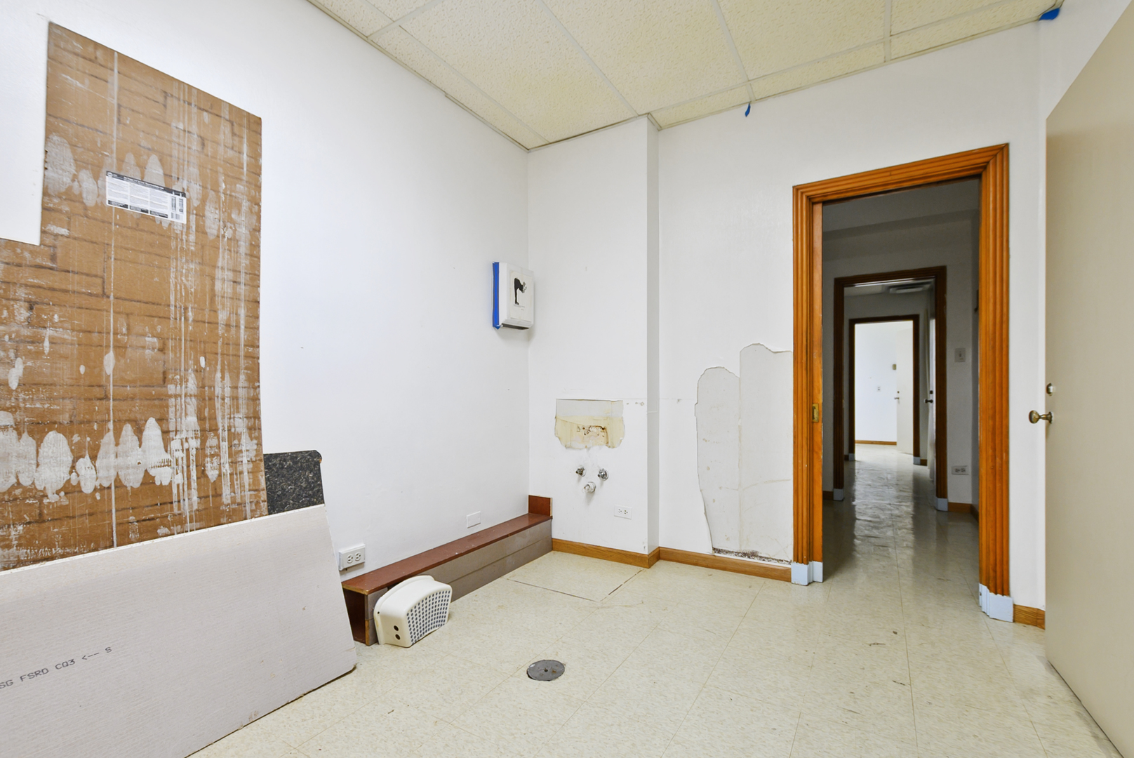 6235 S Kedzie Avenue Property Photo 9