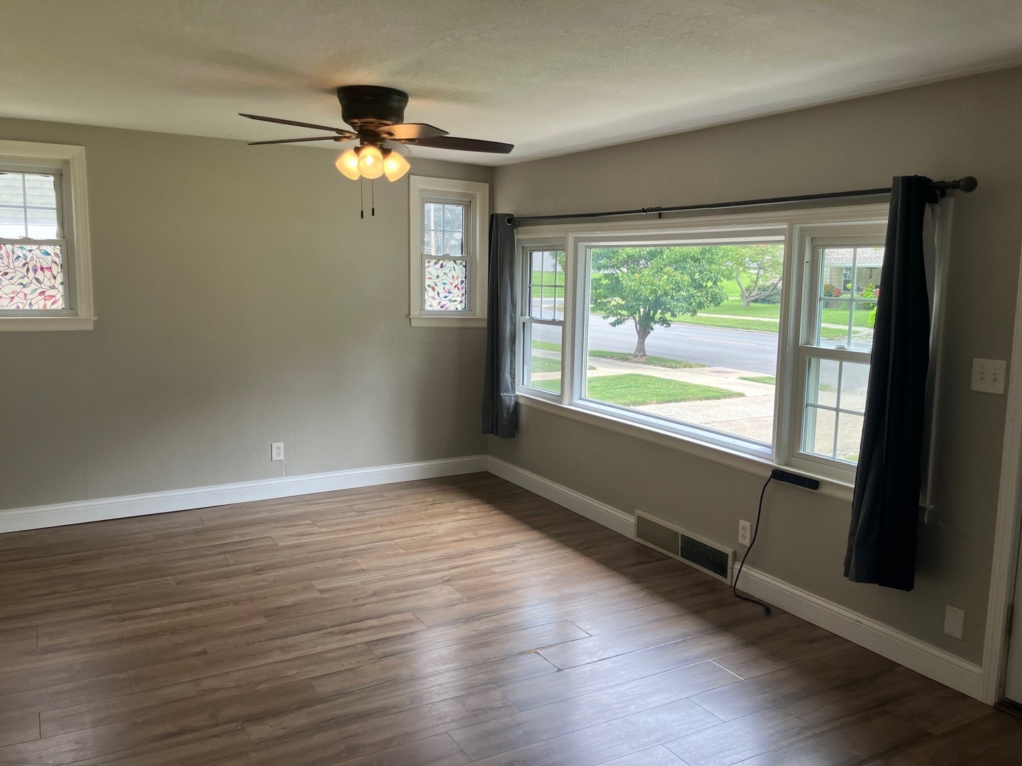 808 S 18th Property Photo 2