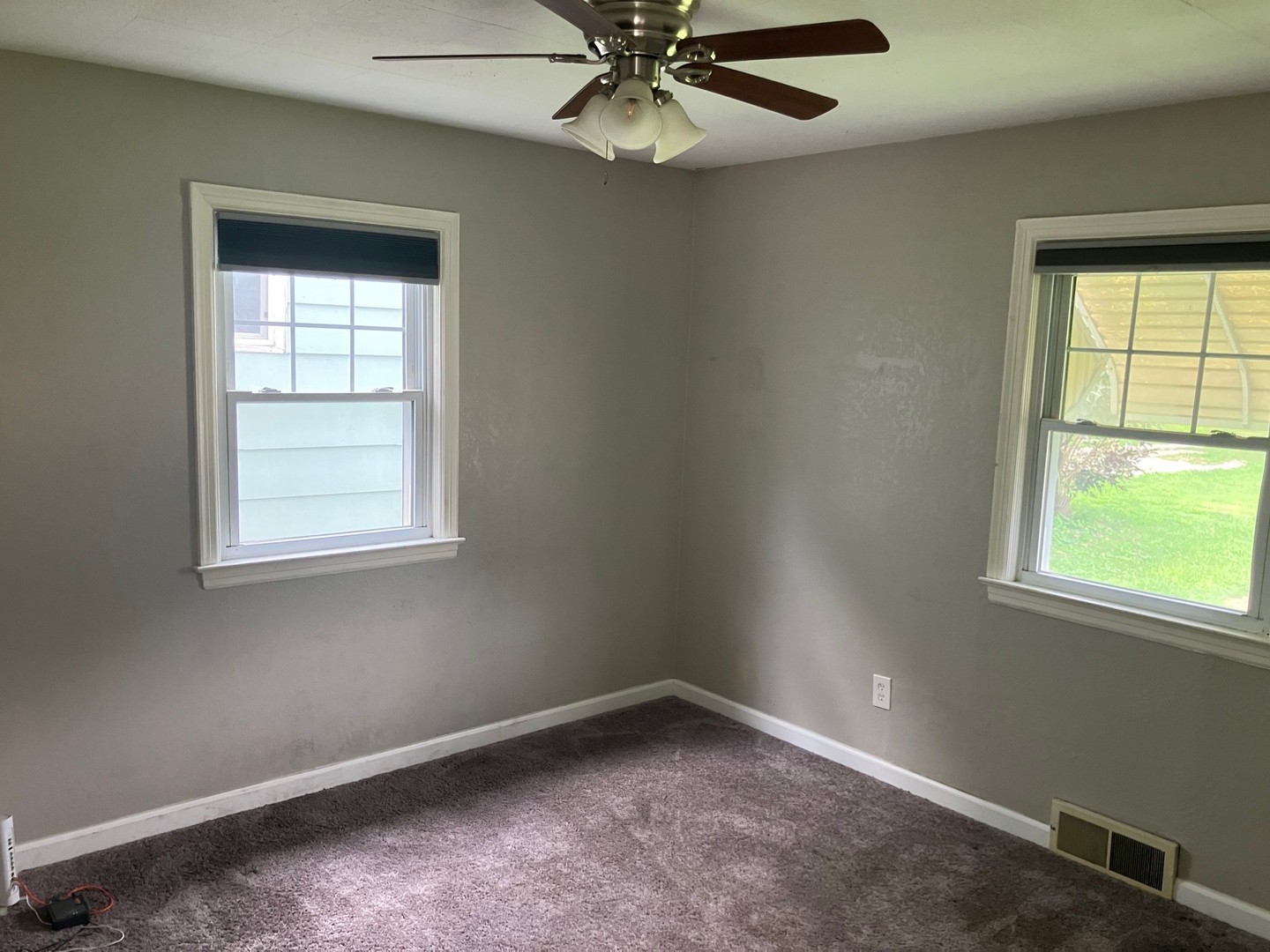 808 S 18th Property Photo 6